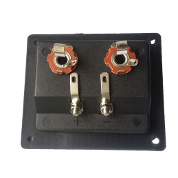 Accesorii Boxe Conector boxa 4 contacte patrat cu montare panou 7,02 Lei